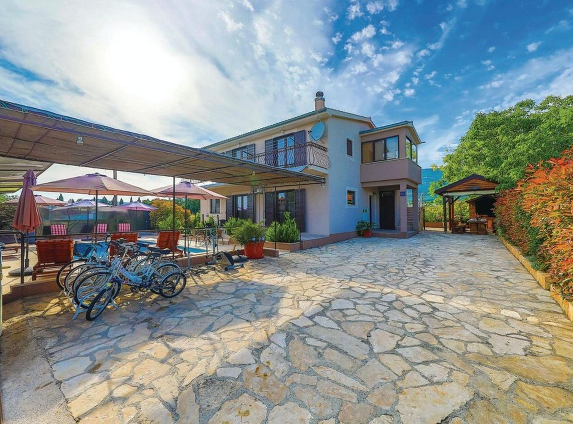 Mediterranean Stylish Villa With Pool In Kastel Stari Каштела Екстер'єр фото